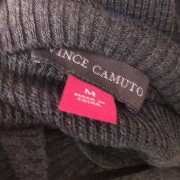 Vince Camuto Women’s Small Sweater Gray Blue Striped Thermal Button Shoulder - Picture 3 of 12